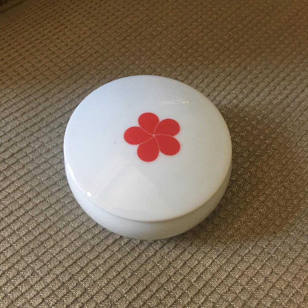 Porcelain with hand painted flower Trinket Box